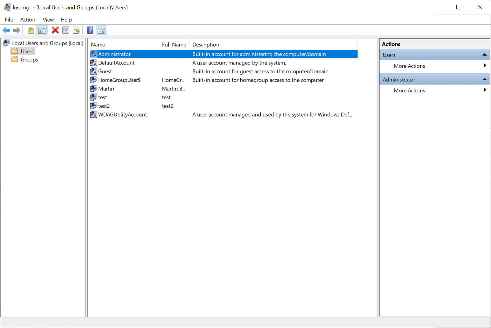отображать локальные учетные записи администраторов Windows 10