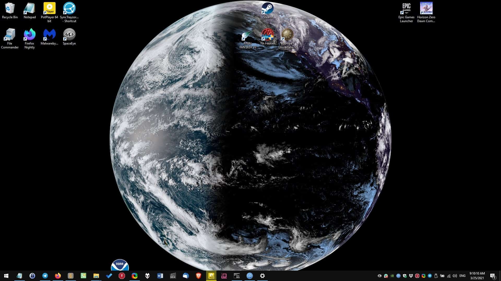 SpaceEye fetches satellite images of the Earth and sets it as your desktop wallpaper