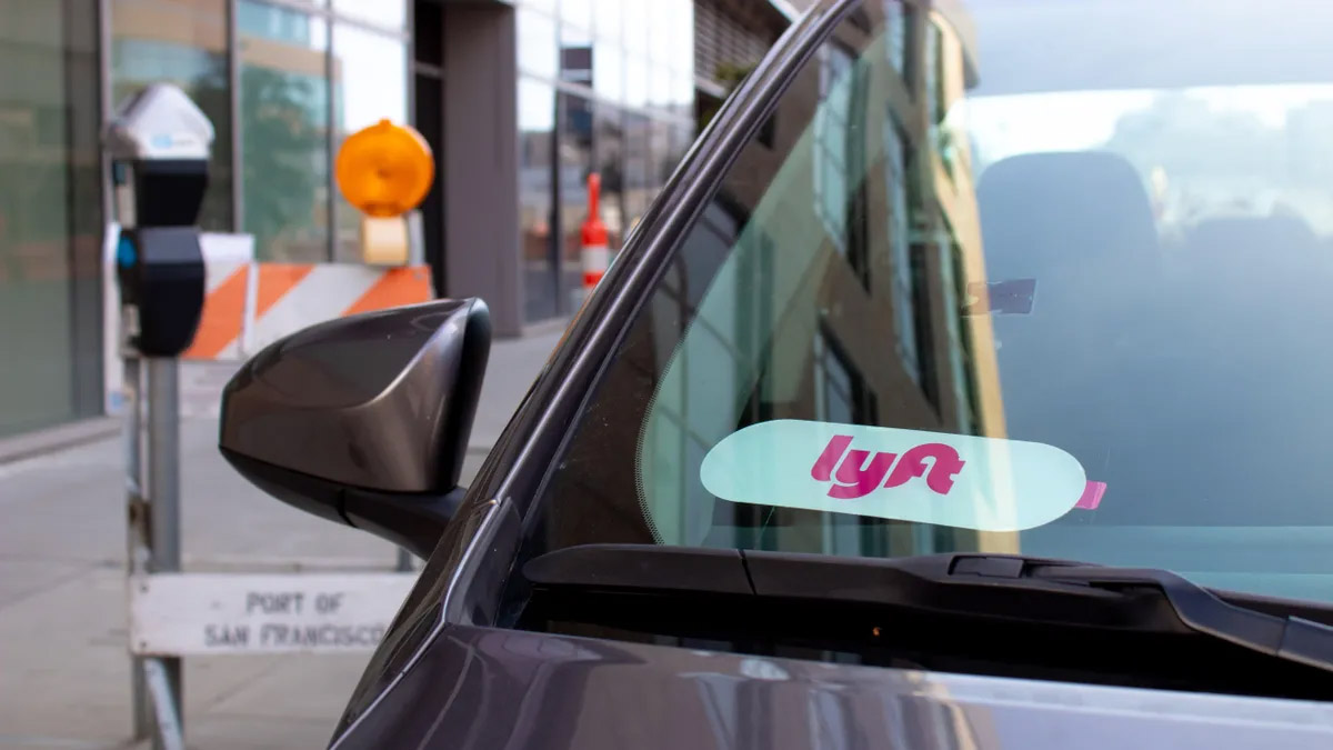 Lyft Adds Wait-Time Fees, Seven Years After Uber 02