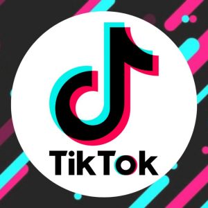 TikTok AI filters are becoming more popular recently, and people wonder how to use the most popular ones, here is your guide!