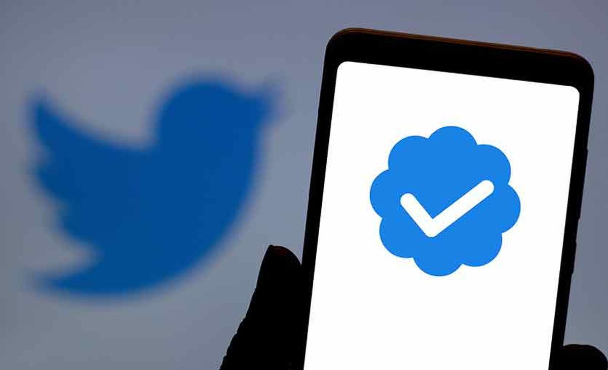 If you want to find out who paid for Twitter Blue and who is officially verified, check this article on the Eight Dollars extension!