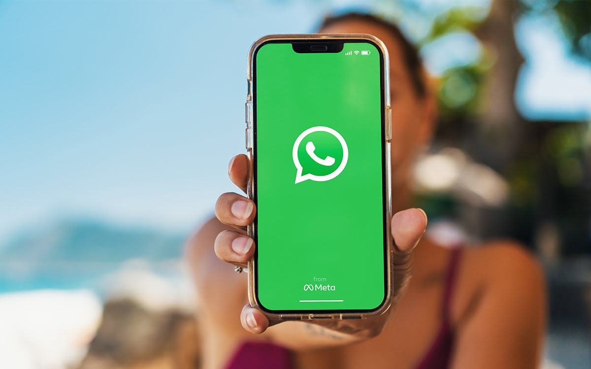 How to send large files on WhatsApp