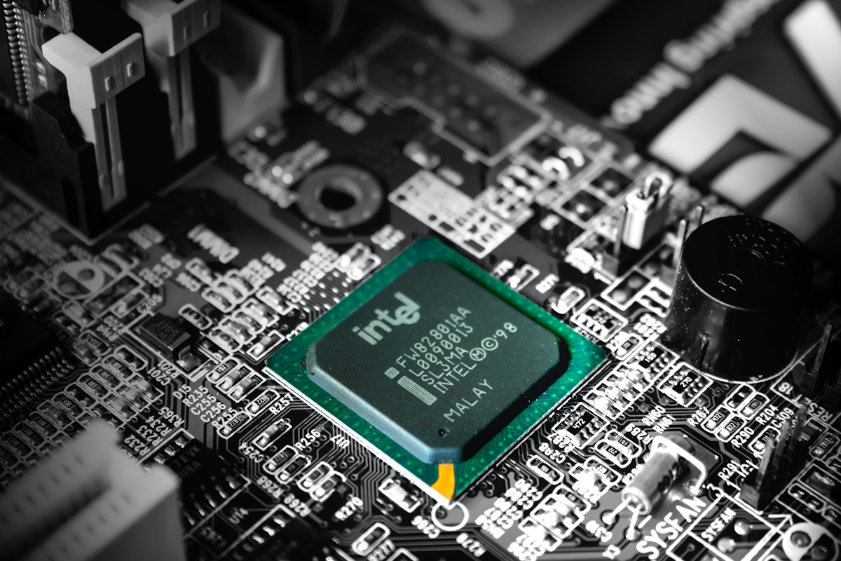 Microsoft removes 44 Intel CPUs from Windows 11's Processor Compatibility listing