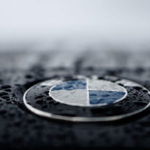 BMW breaks iPhone 15 NFC
