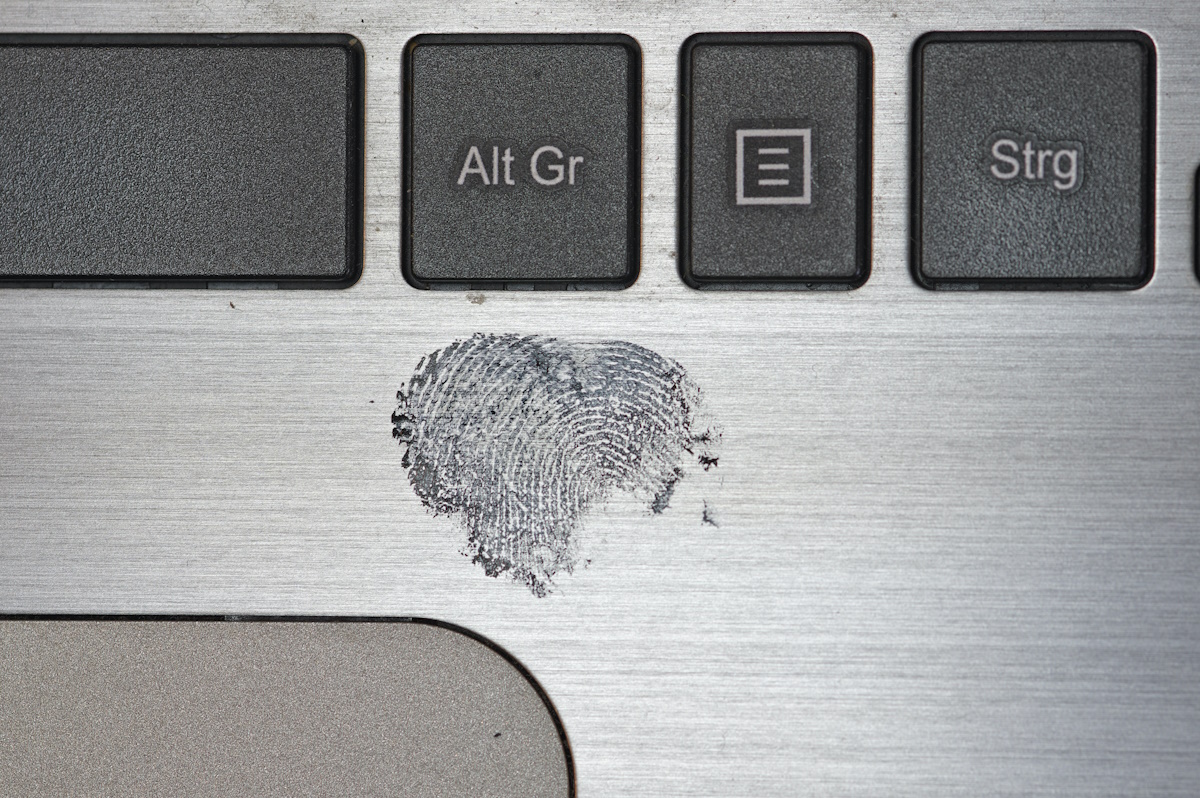 Security researchers bypass Windows Hello fingerprint authentication