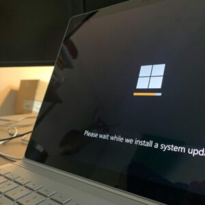 Microsoft is pestering Windows 10 users to upgrade to Windows 11