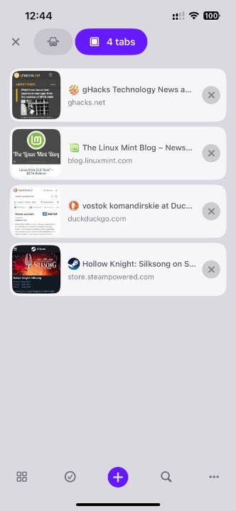 Opera for iOS new tab page list view