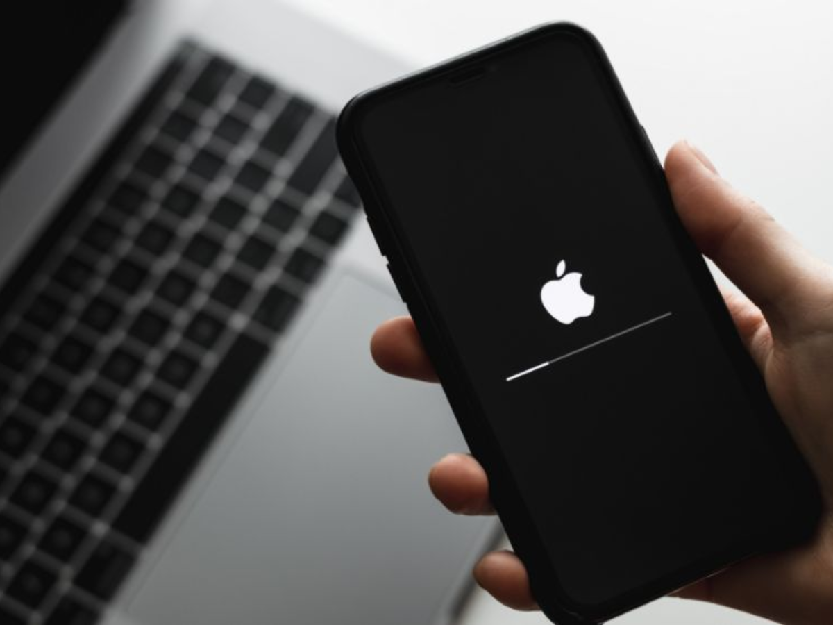 Apple Adds Terminal Paste Warning in macOS Tahoe 26.4 to Block ClickFix Attacks